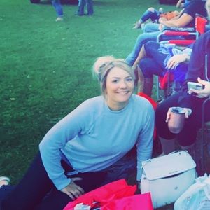 Meet your Posher, Adina